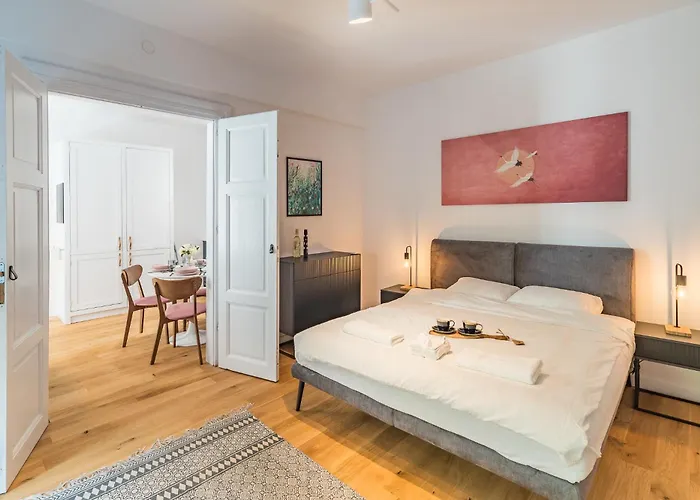 Krakow Wawel Apartment - Top Location, Workspace - By Rentujemy