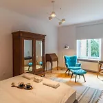 Krakow Wawel Apartment - Top Location, Workspace - By Rentujemy